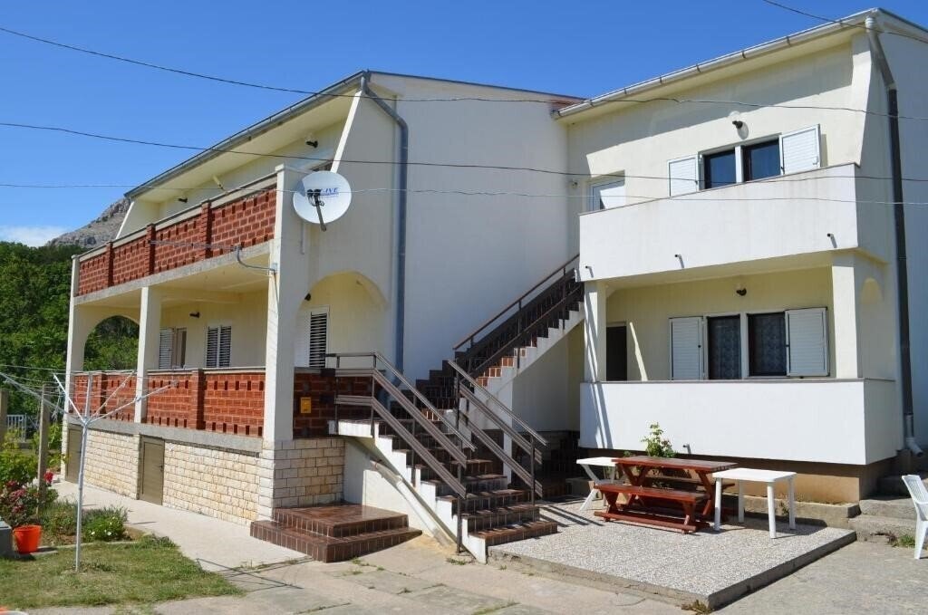 Готель Apartments Aneva 3*