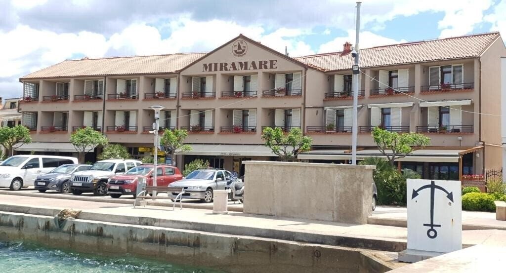 Отель Hotel Miramare 4*