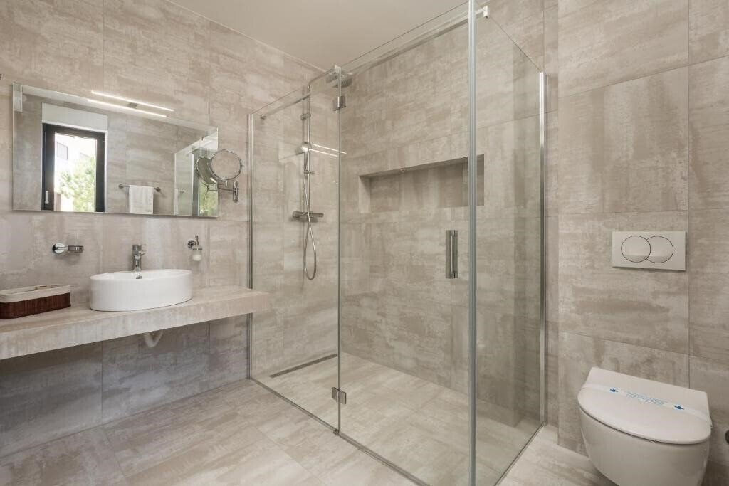 Фотографія Hadrie Luxury Resort & Villas Rova Ed 5*