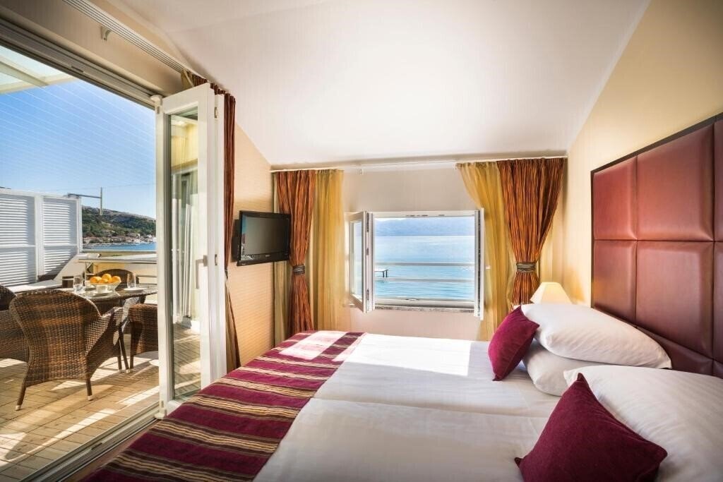 Фото Valamar Atrium Residence Baska 4*