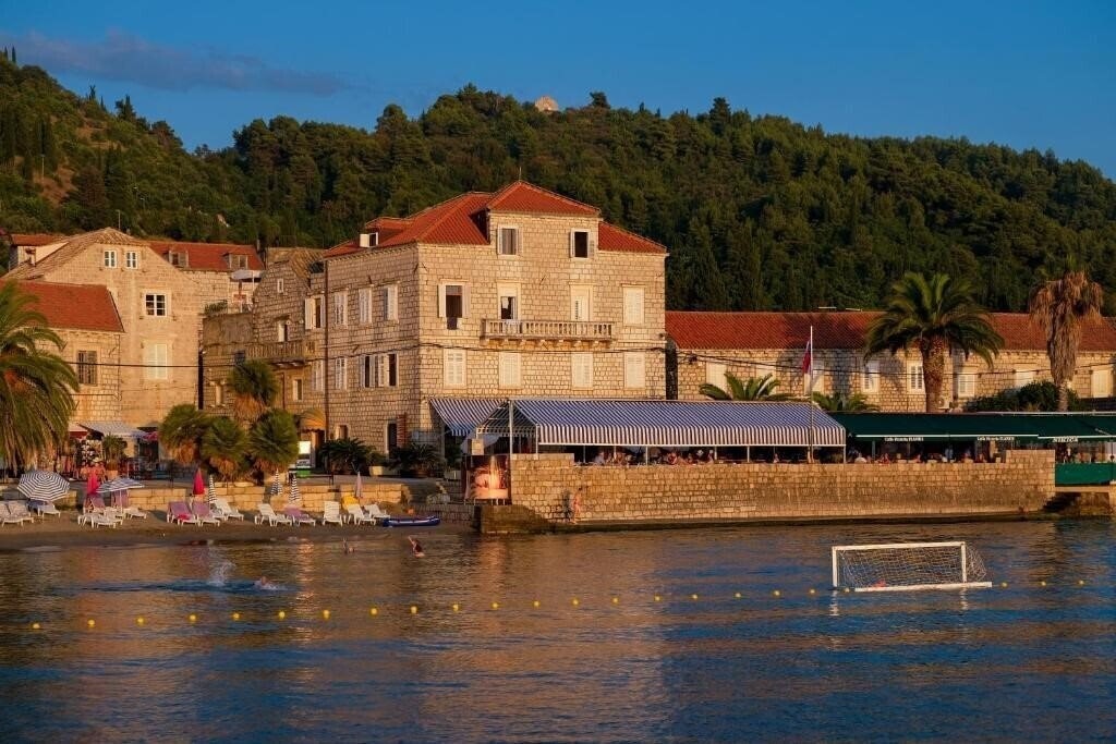 Готель Hotel Glavovic 3*