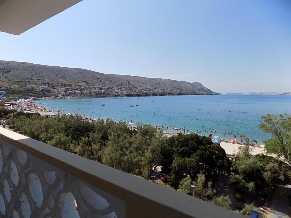 Фото Rooms & Apartments Galeb 2*