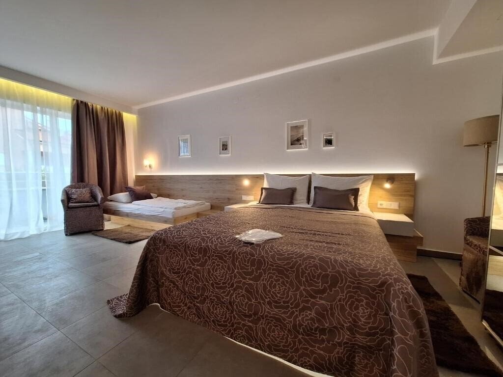 Фотографія House Novalia 4*