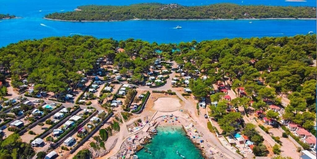 Отель Camping Village Poljana 3*
