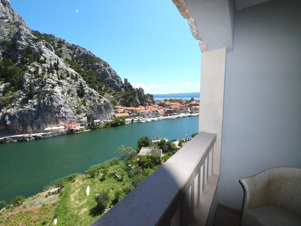 Фото Villa Dvor Hotel 3*