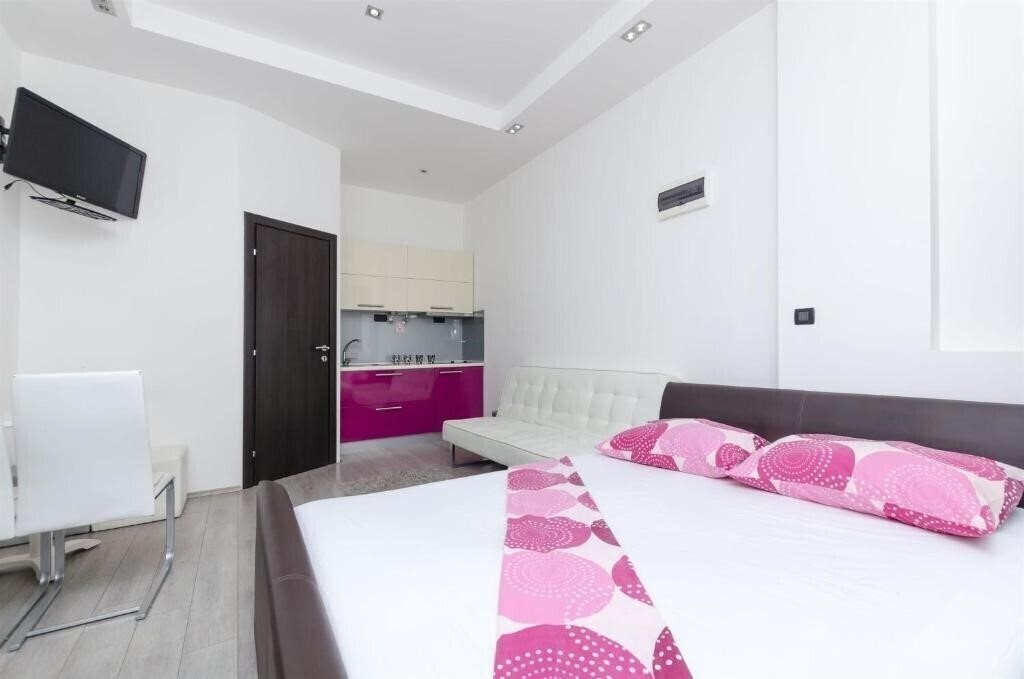 Картинка App Antonela 3*