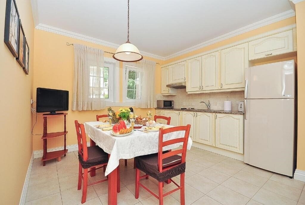 Фотография App Iva 3*