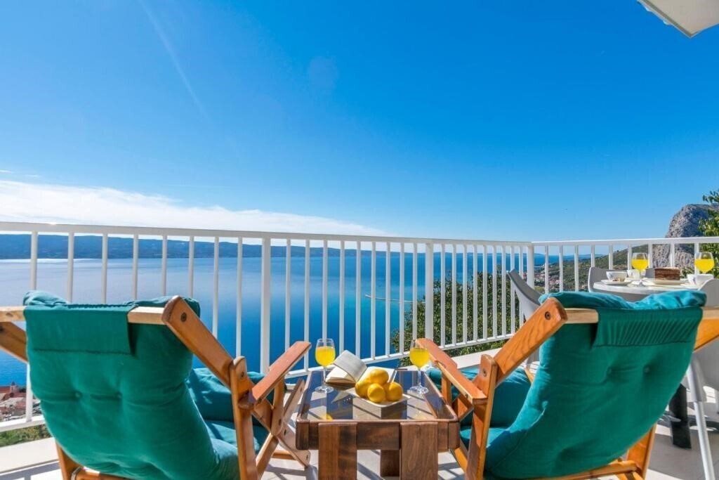 Отель App Luxury View 3*