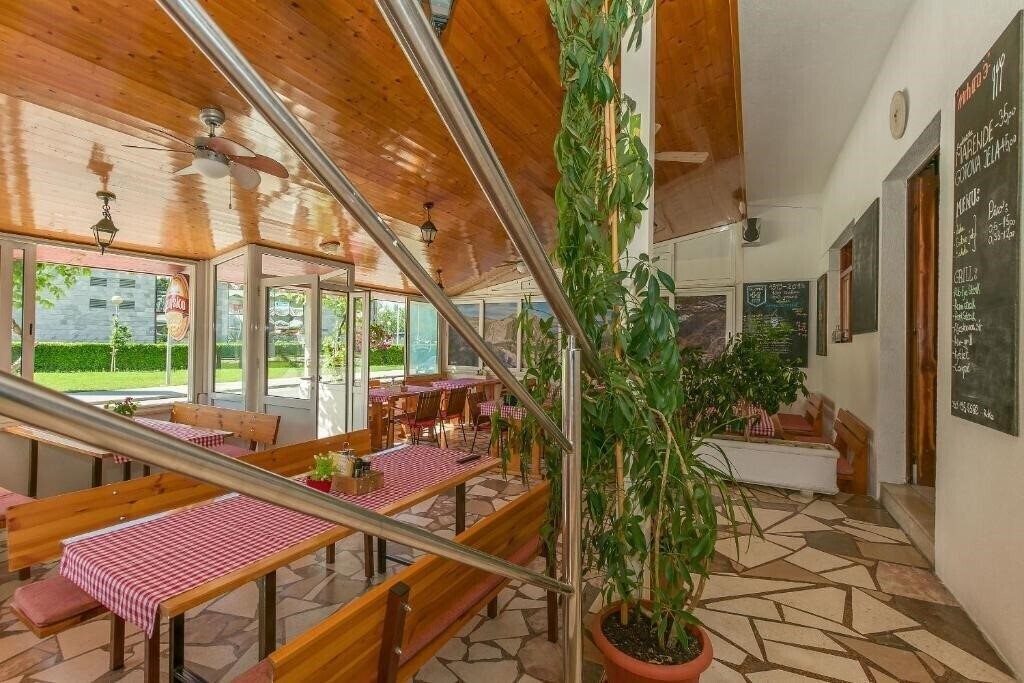 Зображення App Mate 3*