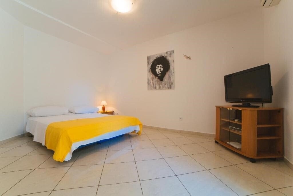 Картинка Apartments Dado 4*