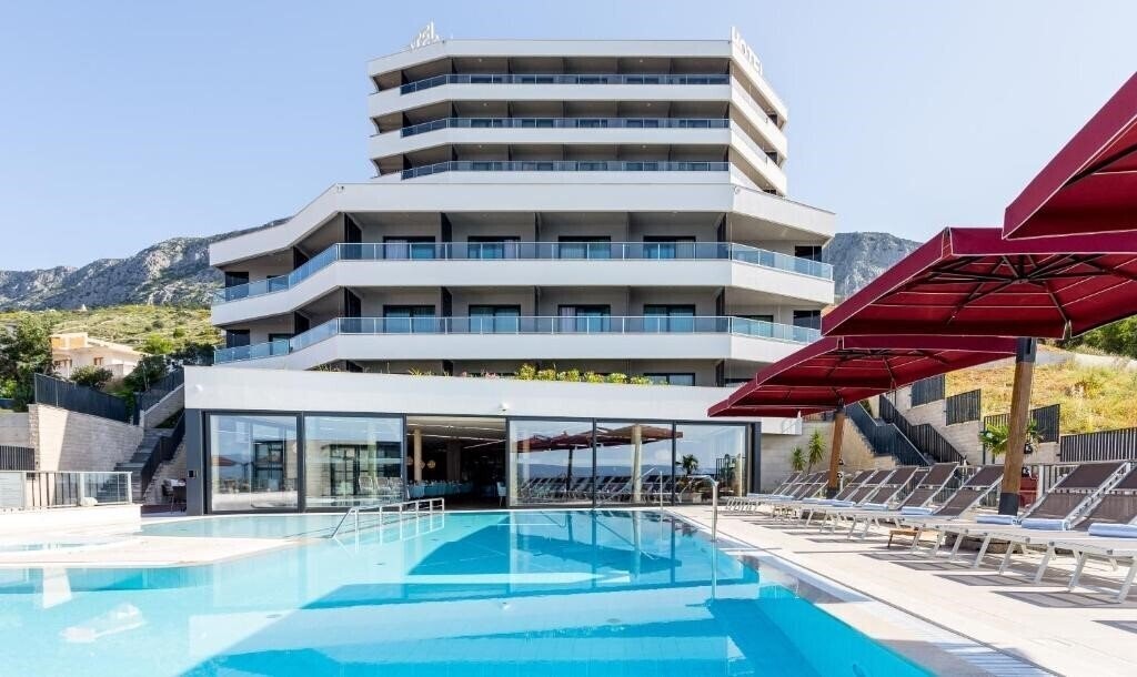 Отель Hotel Plaza Duce 4*