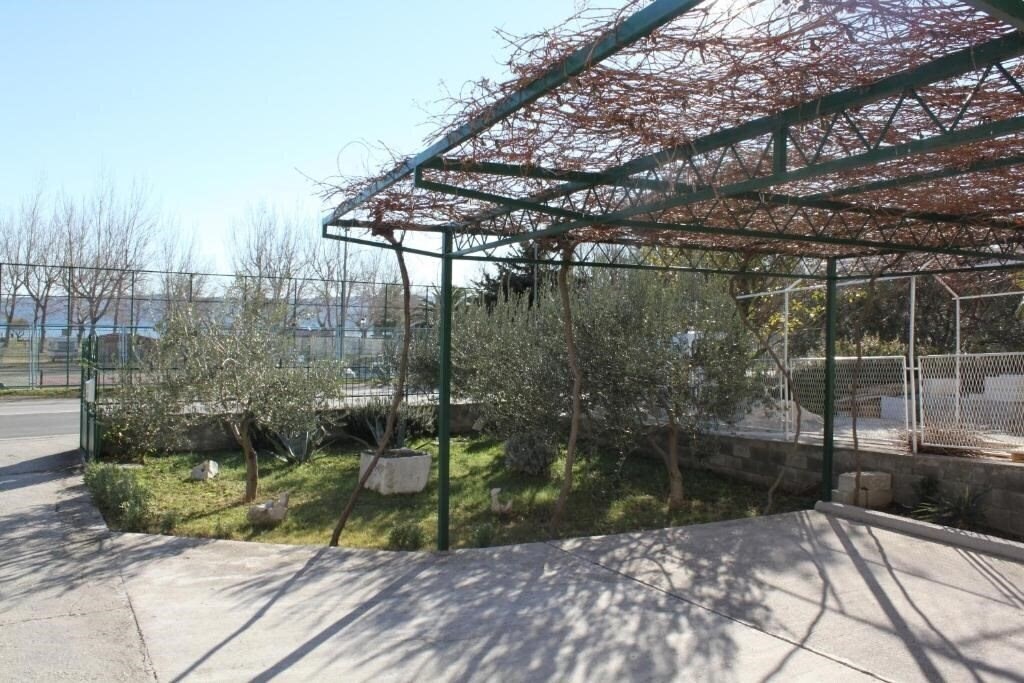 Отель Apartements Vulic Duce 3*