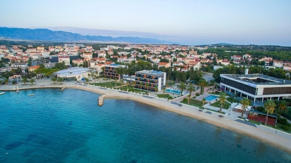 Готель Hotel Liberty S 4*