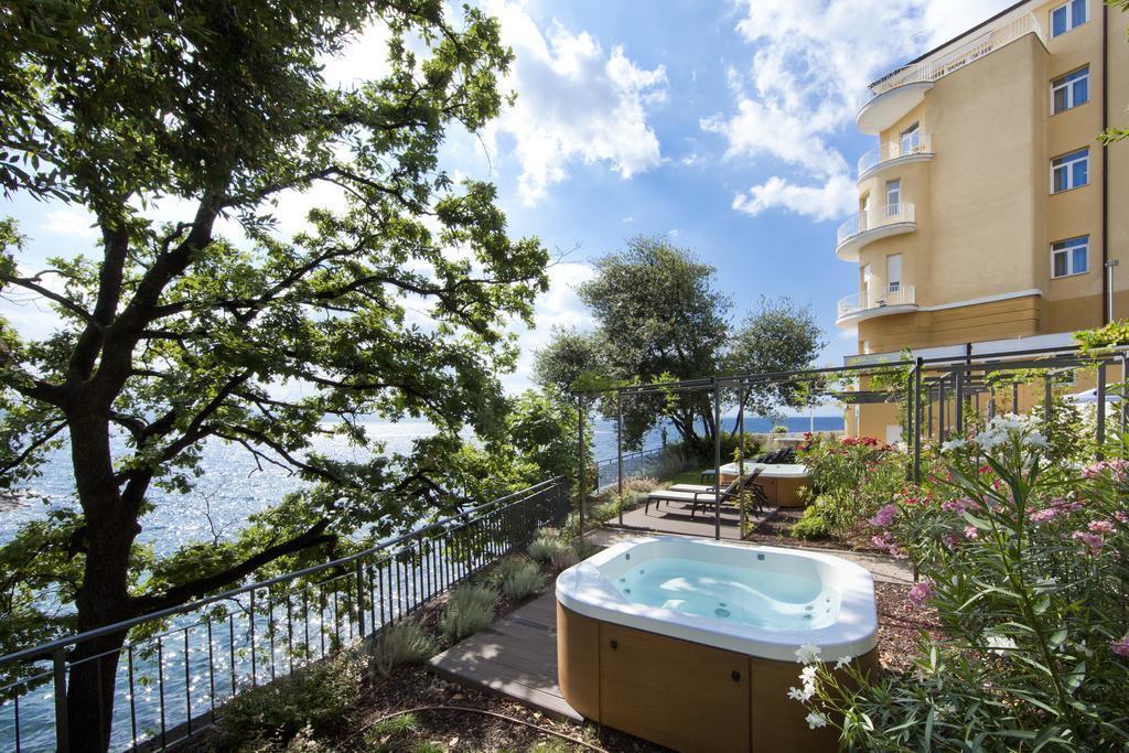 Отель Remisens Premium And Romantic Villa Ambasador 4*