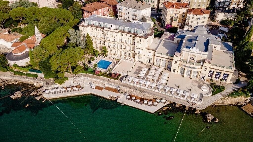 Готель Kvarner 4*
