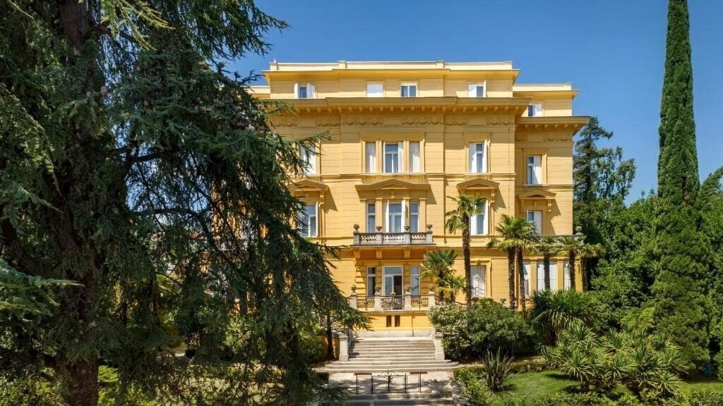 Готель Villa Amalia вилла