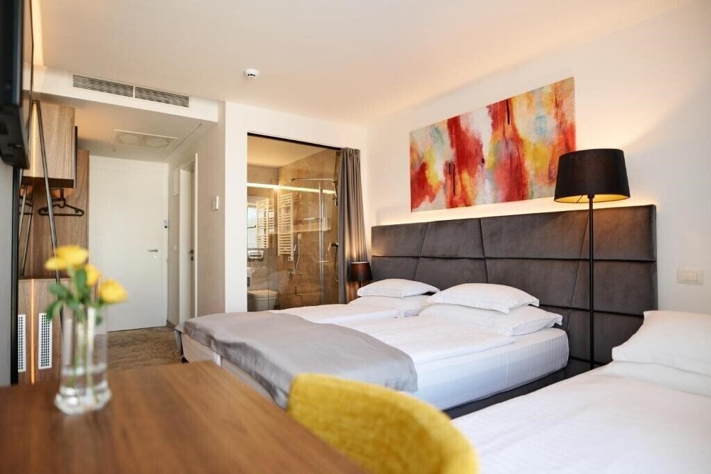 Фотография Paris Hotel 4*