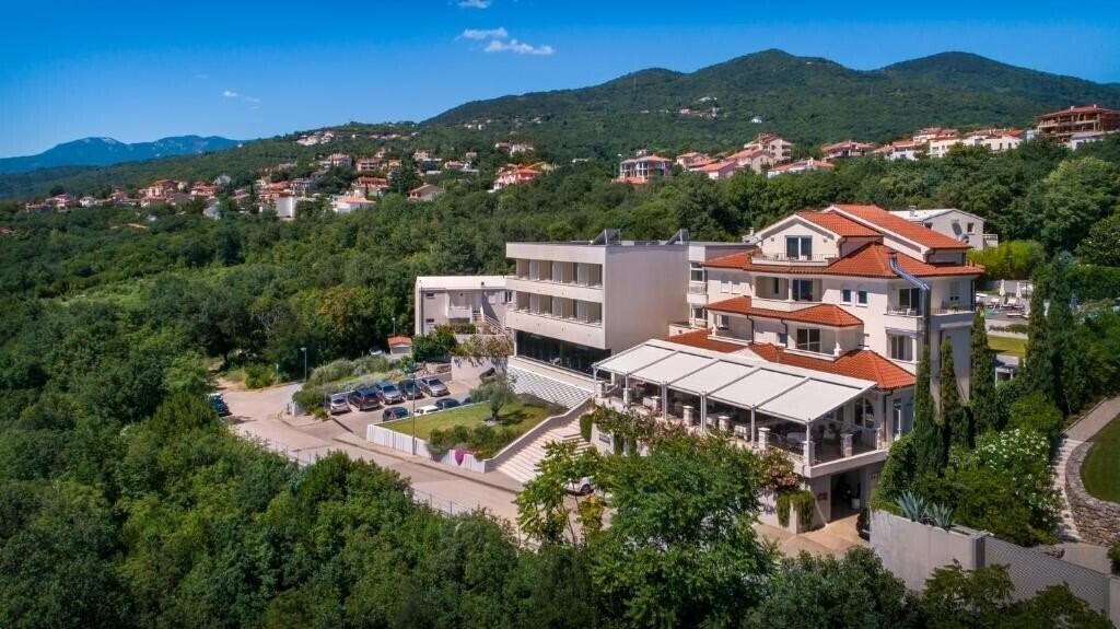 Отель Hotel Laurus 4*