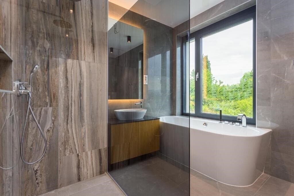 Фотографія Villa Titanium 5*