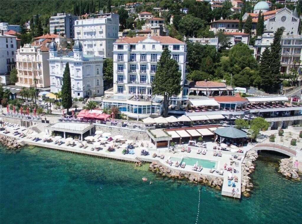Картинка Savoy 4*