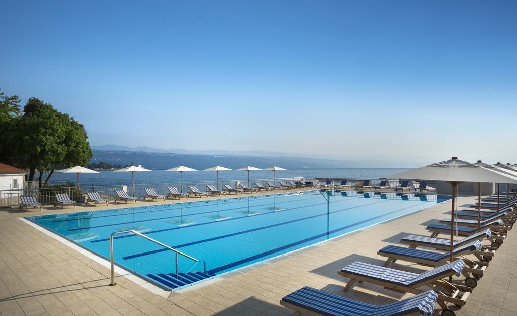 Готель Remisens Hotel Admiral 4*