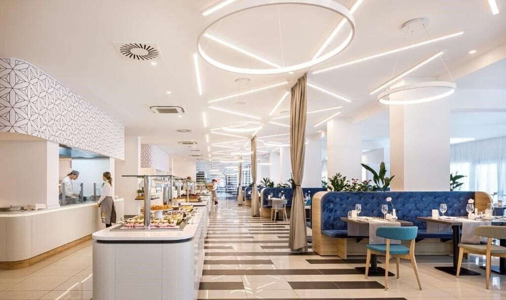 Изображение Valamar Carolina Hotel & Villas 4*