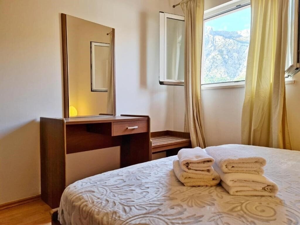 Фото Apartments Damjanka 3*
