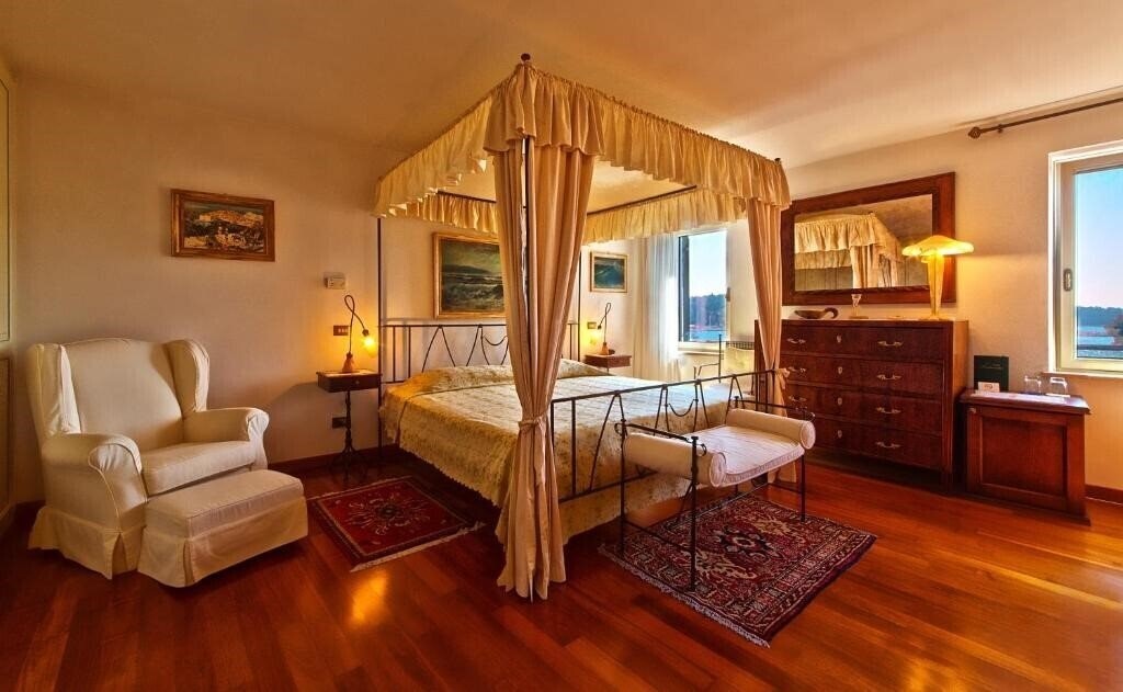 Фото Villa Tuttorotto 4*