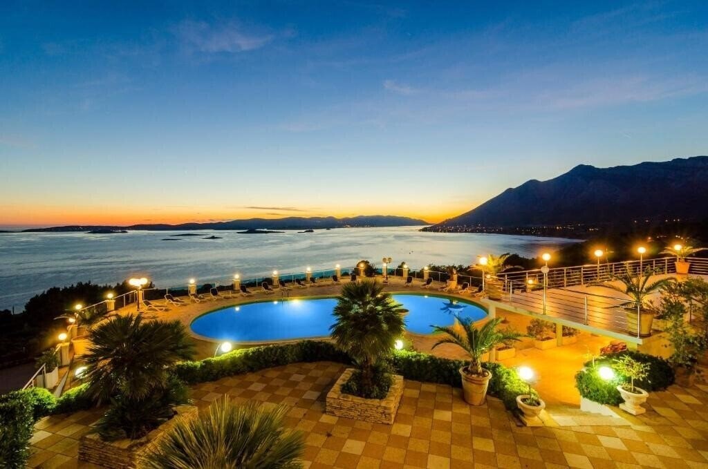 Фото Villa Antonio 4*