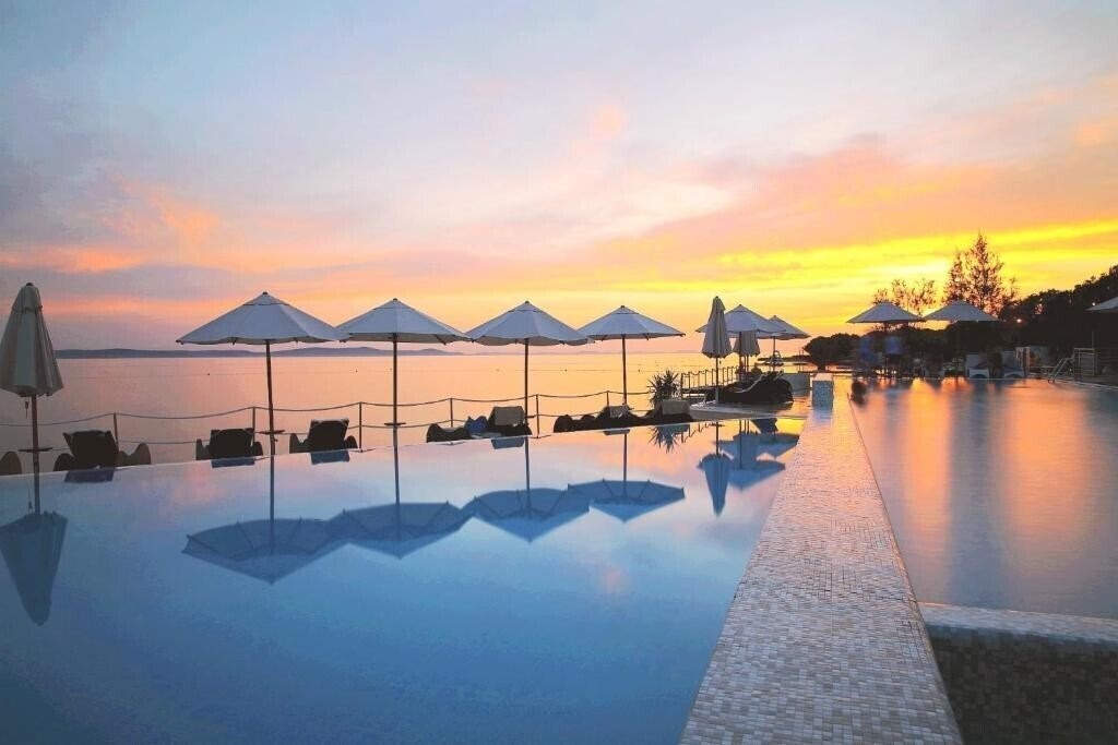 Фото Falkensteiner Apartments Petrcane 4*