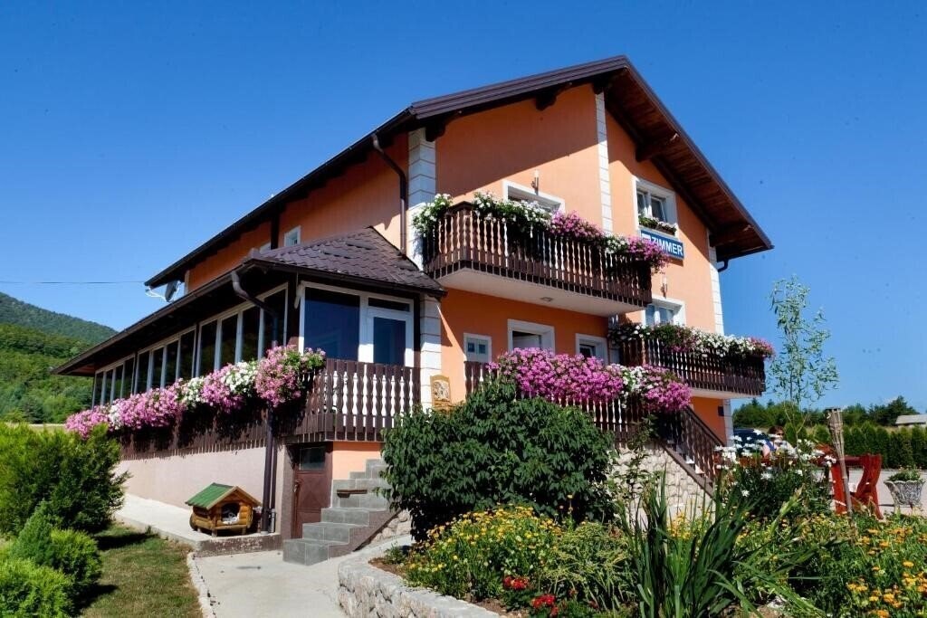 Фото Pension House Perisic 3*