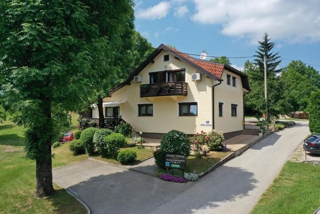 Готель House Jelena 3*