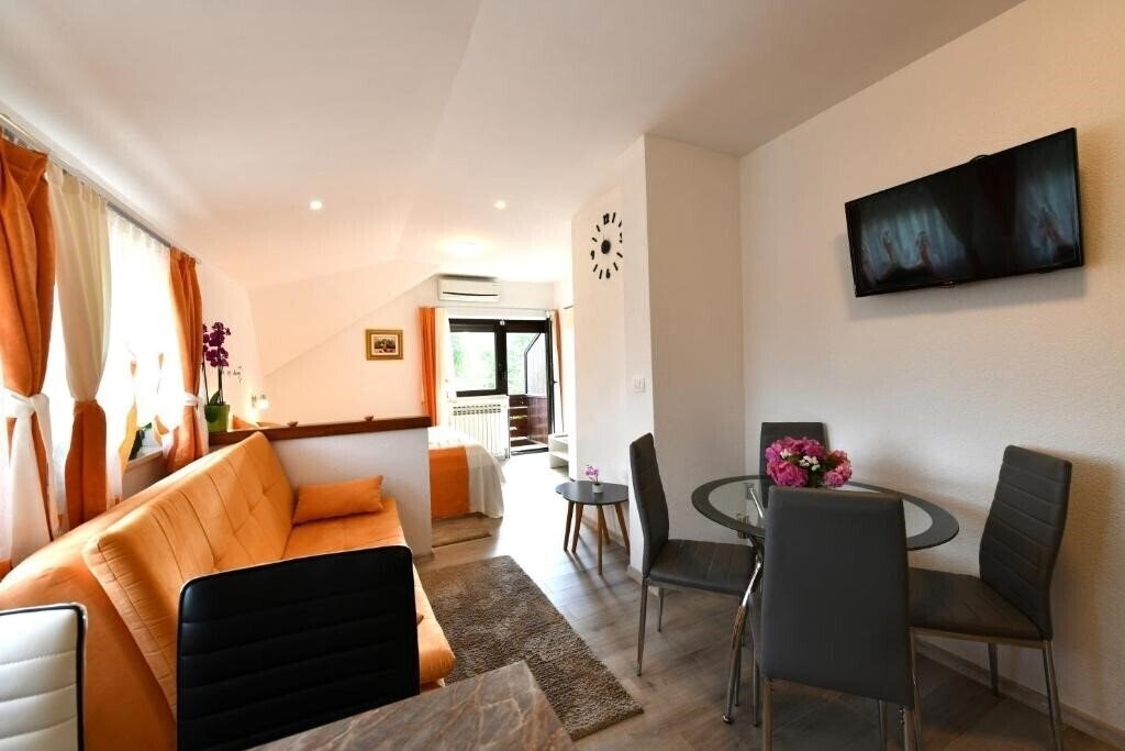 Картинка House Jelena 3*
