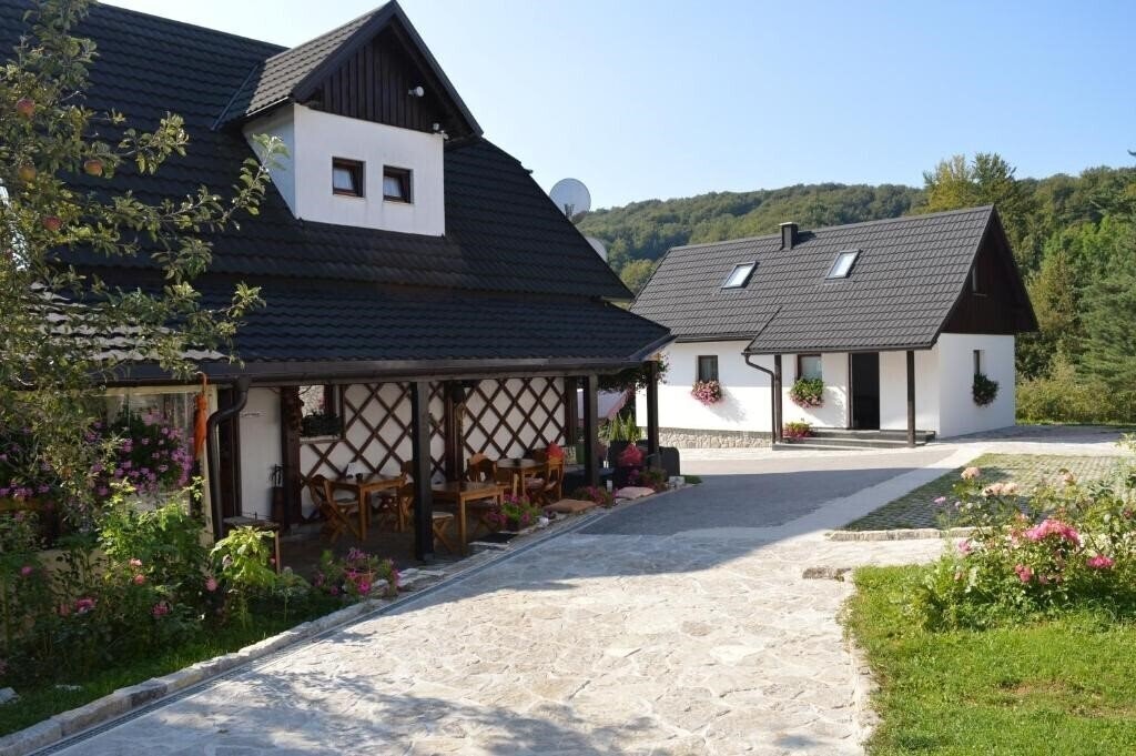 Готель Plitvice Miric Inn 3*