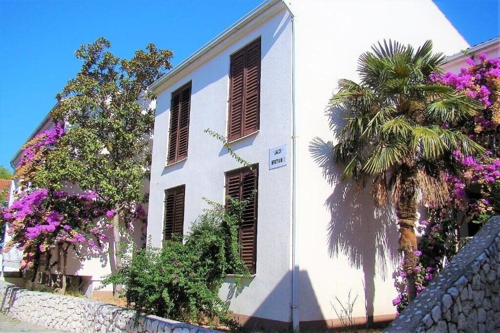 Картинка Apartments Lavica 3*