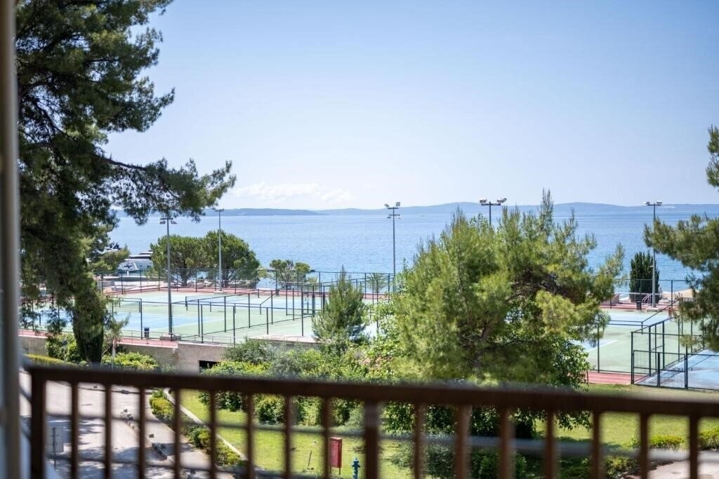 Фото The Residence Hotel 4*