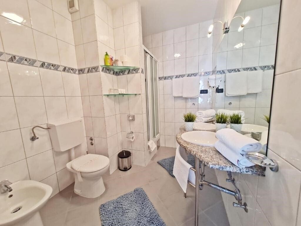 Картинка Sunce 3*