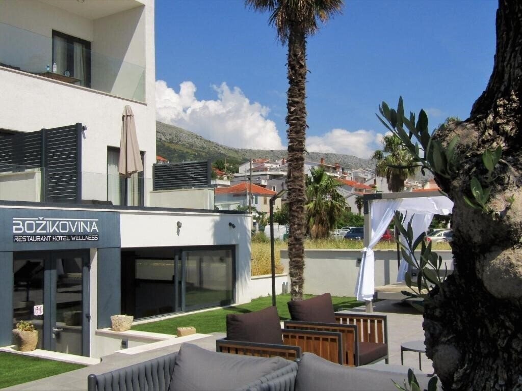 Фото Beach Hotel Bozikovina 4*