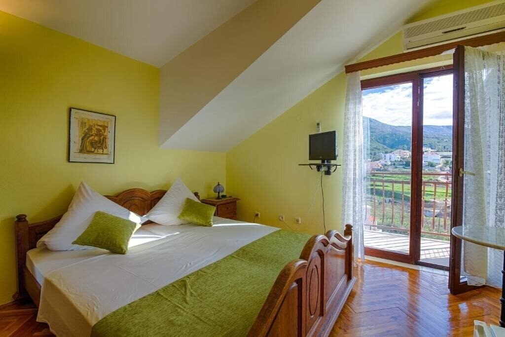 Фото Villa Senator 3*