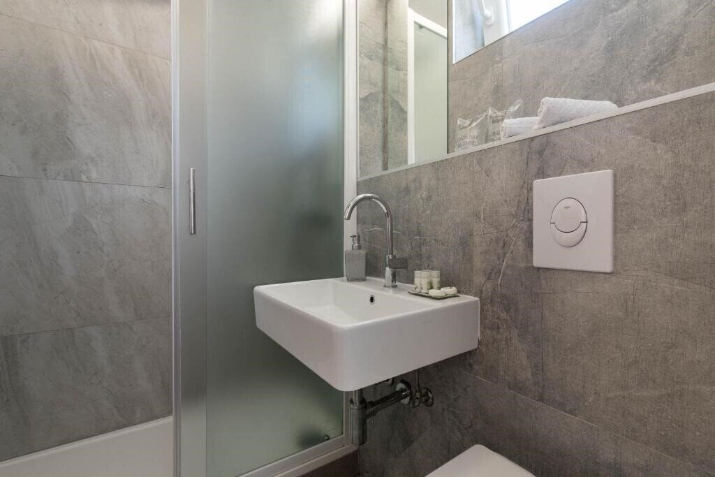 Фотографія Beachfront Apartmants Zanic 3*