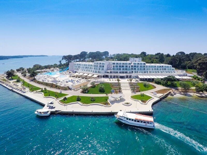 Готель Valamar Isabella 4*