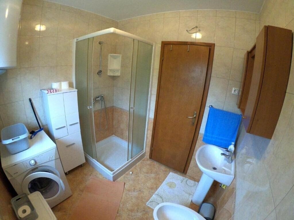 Фотографія Ana Private Apartment 3*