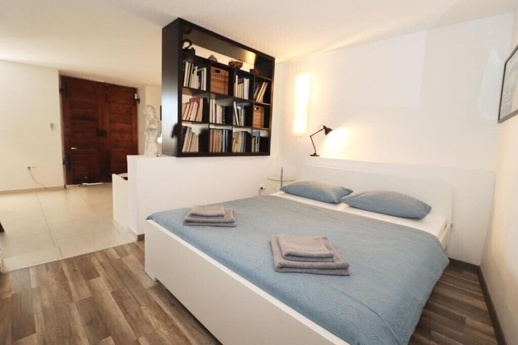 Фото Istra Atrium Private Apartment апартаменты