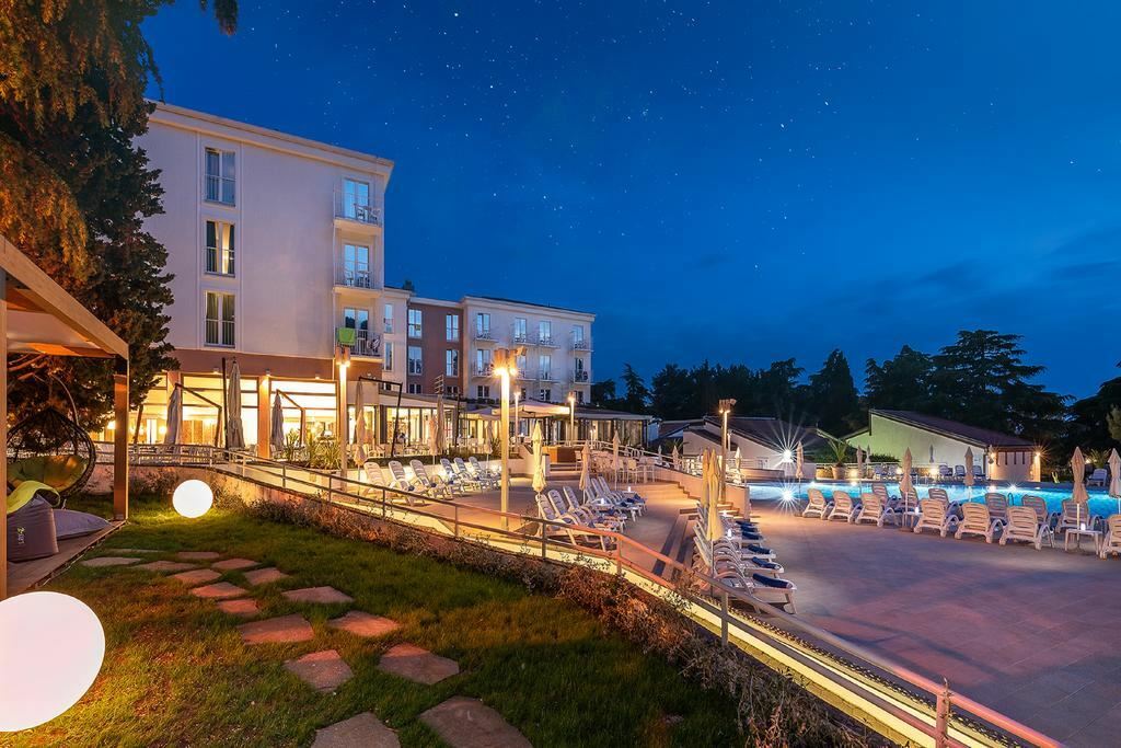 Отель Valamar Pinia 3*