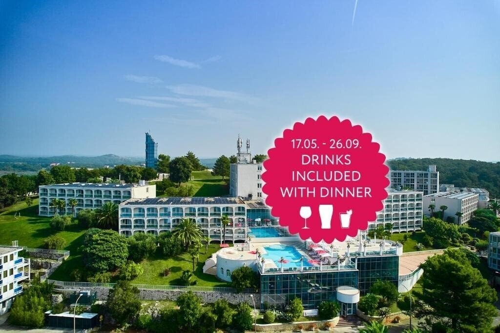 Отель Hotel Gran Vista Plava Laguna 3*