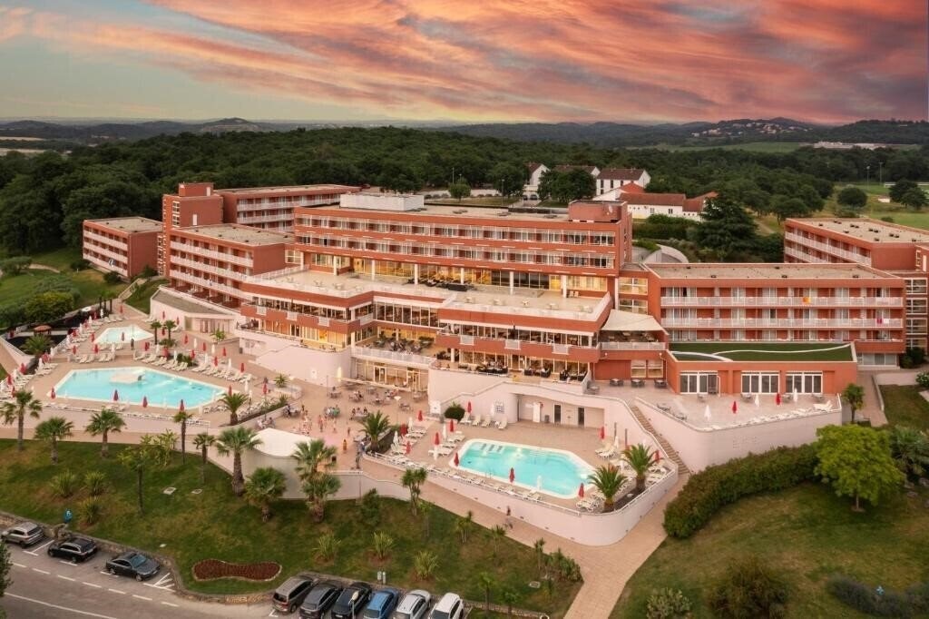 Готель Hotel Albatros Plava Laguna 4*