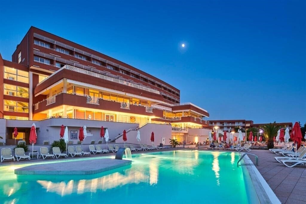 Картинка Hotel Albatros Plava Laguna 4*