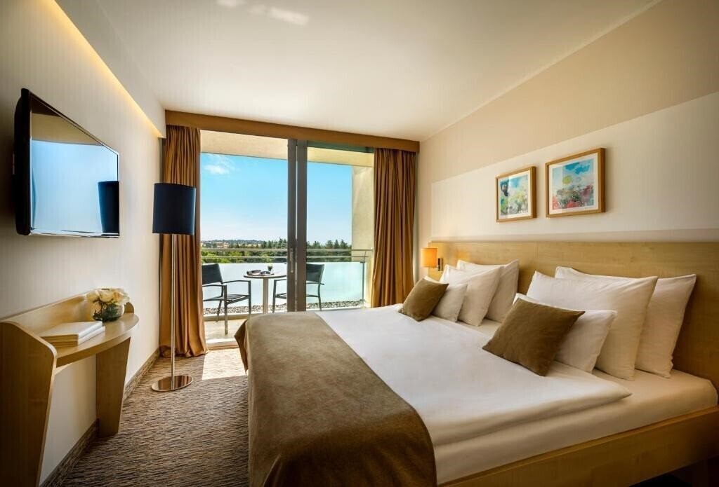 Картинка Valamar Parentino Hotel 4*