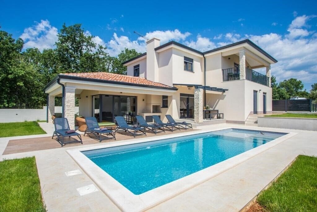 Отель Villa Mia 3*