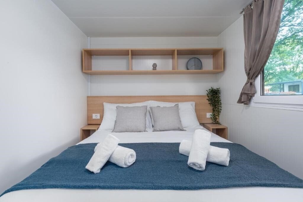 Готель Camping Mobile Homes Banko In Zelena Laguna 4*